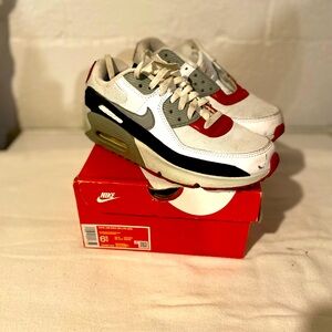 Air Max Youth  Size
